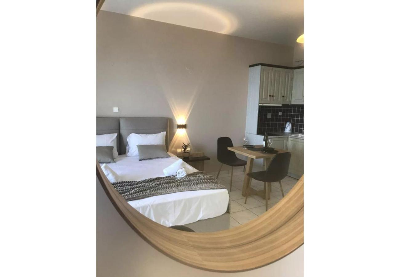 Sunset Premium Studio 4 Áyios Nikítas Екстериор снимка